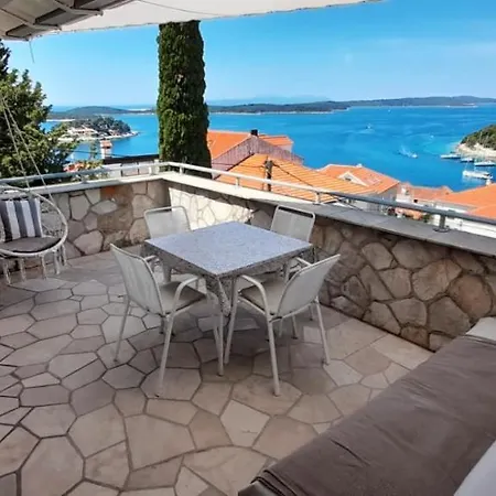 Spectacular Penthouse In Hvar Centre *